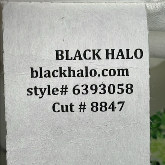 NWT Black Halo Jackie O Sheath Dress in Garden Party Sequin Sparkle Sz 4 - Picture 15 of 16